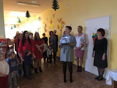 Zdjęcie 5 - "JEST TAKI DZIEŃ..." RELACJA Z PRZEDSZKOLNEJ WIGILII