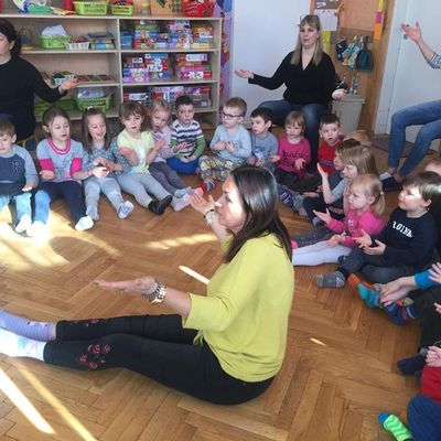 Zdjęcie 2 - WYJĄTKOWI... I KOLOROWI.... DZIEŃ KOLOROWEJ SKARPETKI 2018