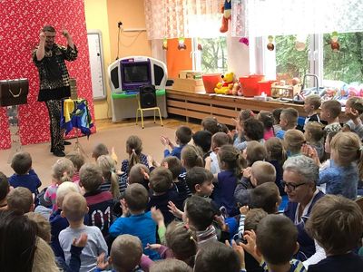 Zdjęcie 10 - CZARY - MARY, CZYLI SPOTKANIE Z MAGIKIEM