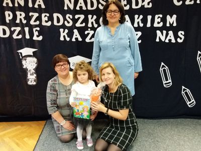 Zdjęcie 8 - Pasowanie na przedszkolaka