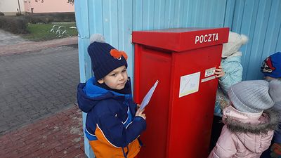 Zdjęcie 34 - Wysyłamy laurki dla dziadków - Dzień Babci i Dziadka