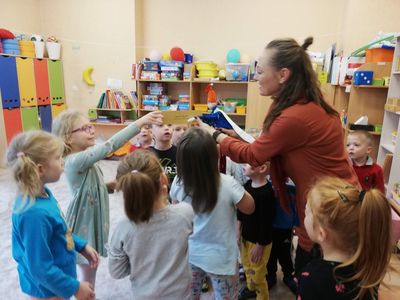 Zdjęcie 25 - WSPÓŁPRACA Z TEATREM MIEJSKIM W LESZNIE
