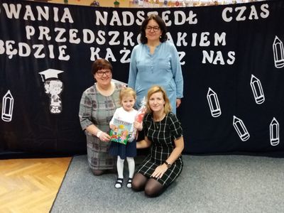 Zdjęcie 13 - Pasowanie na przedszkolaka