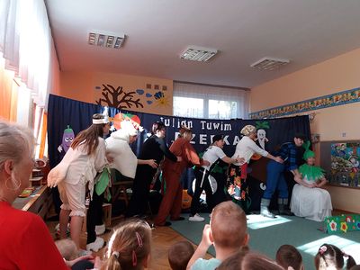Zdjęcie 68 - Pierwszy Dzień Wiosny - Przedstawienie "Rzepka"