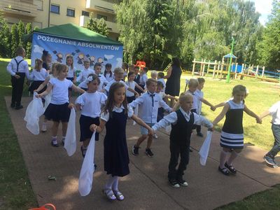 Zdjęcie 28 - POŻEGNANIE PRZEDSZKOLAKÓW 2019