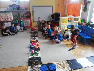 Zdjęcie 1 - 17.03.2021-21.04.2021 r. Ogólnopolski Projekt Edukacyjny Świętujemy! Freblujemy!