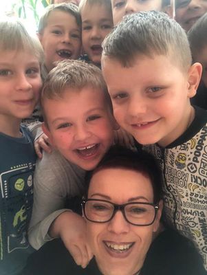 Zdjęcie 6 - Dzień Kobiet w grupie KANGURKI