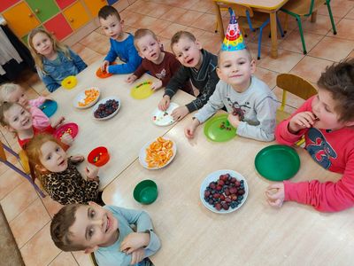 Zdjęcie 8 - Grupowe urodzinki
