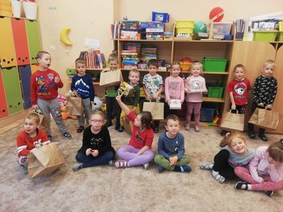 Zdjęcie 1 - Grupowe urodzinki