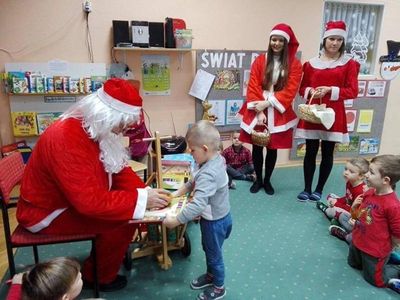 Zdjęcie 46 - WIZYTA MIKOŁAJA W PRZEDSZKOLU 2017