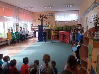 Zdjęcie 19 - Światowy Dzień Osób z Zespołem Downa - Dzień Kolorowej Skarpetki