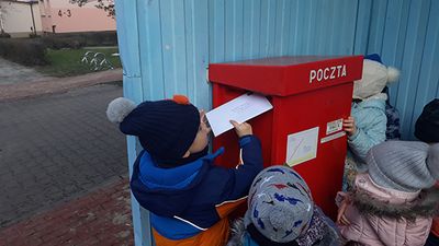 Zdjęcie 33 - Wysyłamy laurki dla dziadków - Dzień Babci i Dziadka