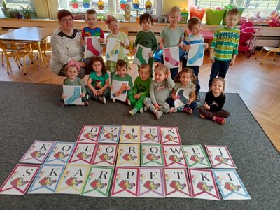 Zdjęcie 10 - Dzień kolorwej skarpetki
