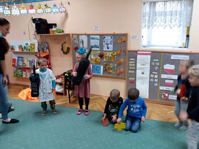 Zdjęcie 14 - Zajęcia z języka angielskiego
