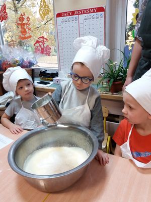 Zdjęcie 9 - Masterchef junior - marchewkowe babeczki