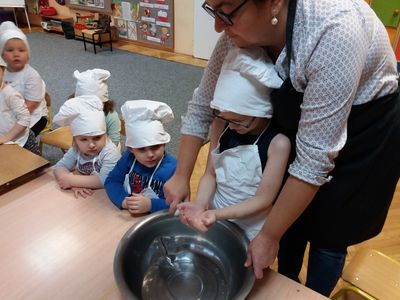Zdjęcie 7 - Masterchef junior - marchewkowe babeczki