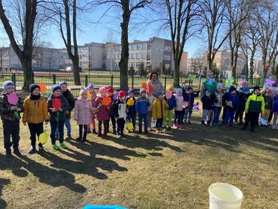Zdjęcie 1 - Światowy Dzień Zespołu Downa i Pierwszy Dzień Wiosny