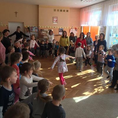 Zdjęcie 6 - WYJĄTKOWI... I KOLOROWI.... DZIEŃ KOLOROWEJ SKARPETKI 2018