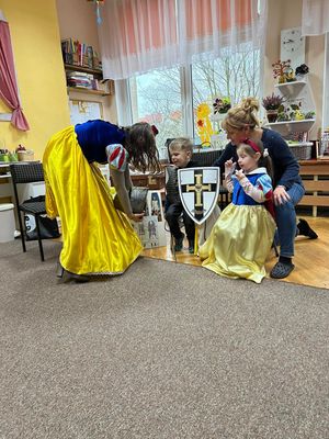 Zdjęcie 12 - WSPÓŁPRACA Z TEATREM MIEJSKIM W LESZNIE
