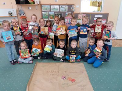 Zdjęcie 4 - Dzień Bibliotekarza i Bibliotek