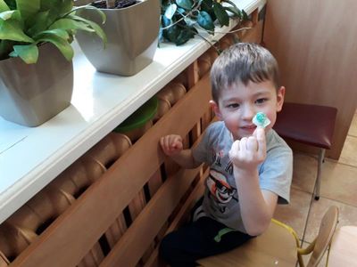 Zdjęcie 3 - ZIMA Z FROEBLEM U KRÓLICZKÓW