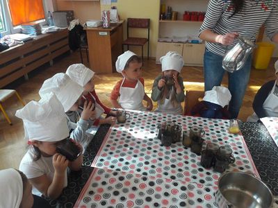 Zdjęcie 8 - MASTERCHEF JUNIOR ZDROWY SOK I SAŁATKA