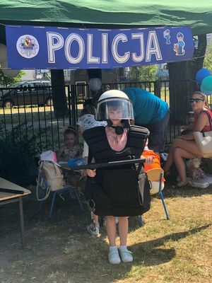 Zdjęcie 27 - RODZINNIE NA RATUNEK, CZYLI RELACJA Z PIKNIKU RODZINNEGO