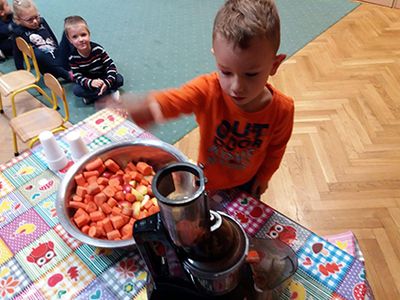 Zdjęcie 77 - Soki owocowo-warzywne pijemy, bo zdrowi być chcemy