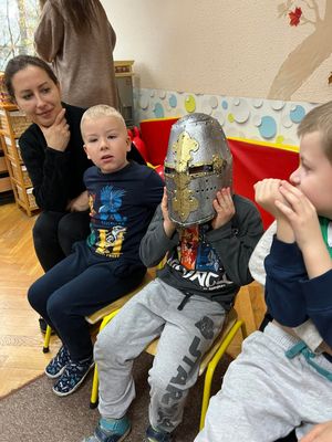 Zdjęcie 4 - WSPÓŁPRACA Z TEATREM MIEJSKIM W LESZNIE