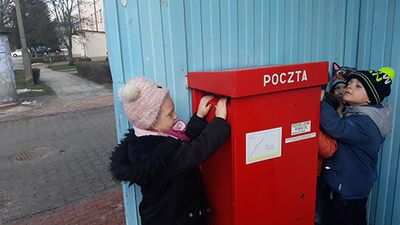 Zdjęcie 28 - Wysyłamy laurki dla dziadków - Dzień Babci i Dziadka