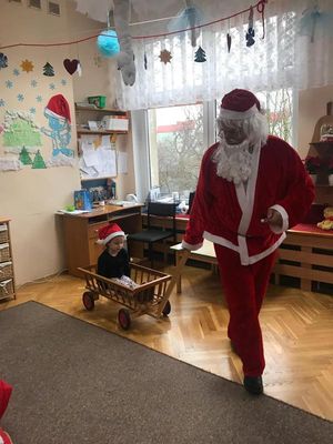 Zdjęcie 17 - WIZYTA MIKOŁAJA W PRZEDSZKOLU 2017
